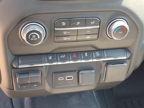 Used 2025 Chevrolet Silverado 2500 W/T w/ WT Convenience Package AWD/4WD image 19