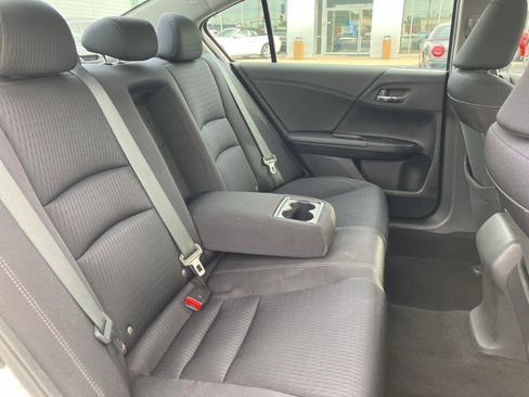 Used 2015 Honda Accord Sport image 28