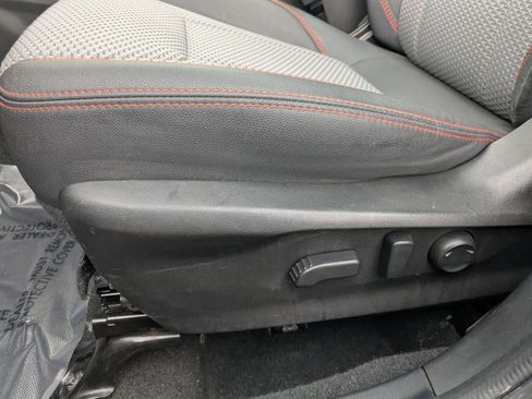 Used 2020 Subaru Forester Sport image 31