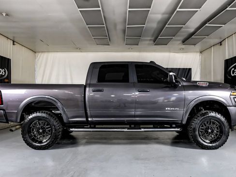 Used 2025 RAM 2500 Big Horn AWD/4WD image 6