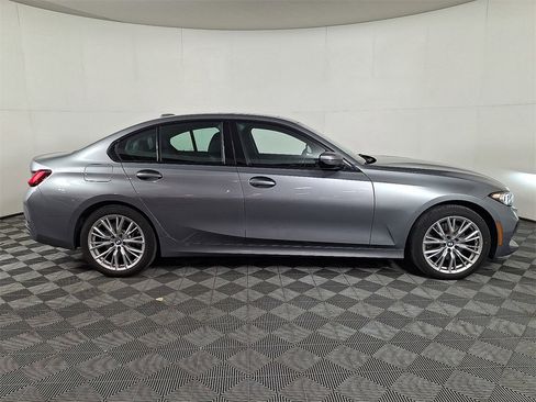 Used 2023 BMW 330i xDrive Sedan w/ Premium Package image 11