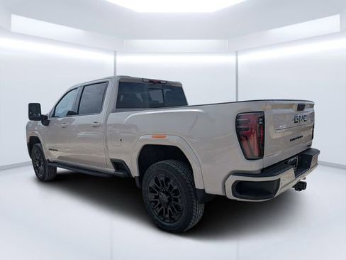 New 2026 GMC Sierra 2500 AT4 w/ AT4 Premium Plus Package AWD/4WD image 5