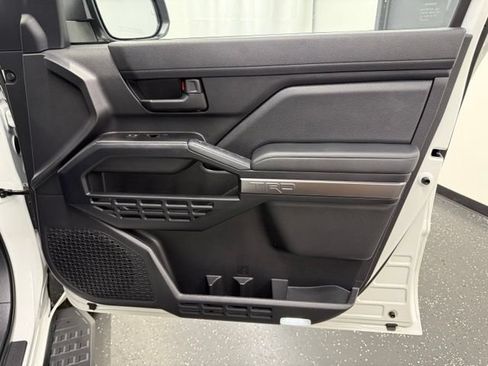 Certified 2025 Toyota 4Runner TRD Off-Road AWD/4WD image 8