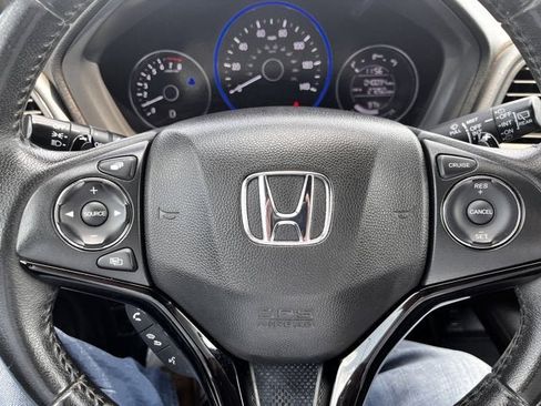 Used 2021 Honda HR-V Sport image 15