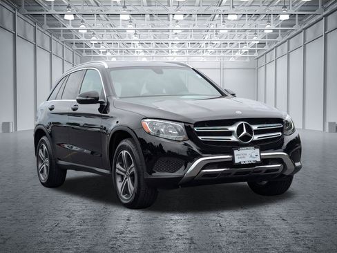 Used 2019 Mercedes-Benz GLC 300 4MATIC image 7