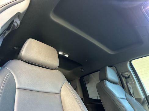 Used 2025 Chevrolet Silverado 1500 LT Trail Boss w/ LT Trail Boss Premium Package image 15