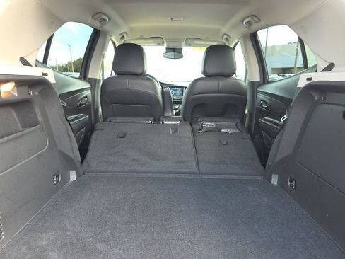 Used 2019 Buick Encore Preferred w/ Safety Package image 23