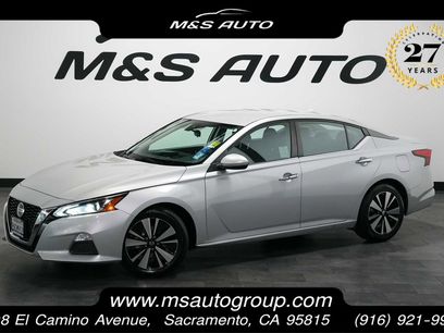 Used 2021 Nissan Altima 2.5 SV