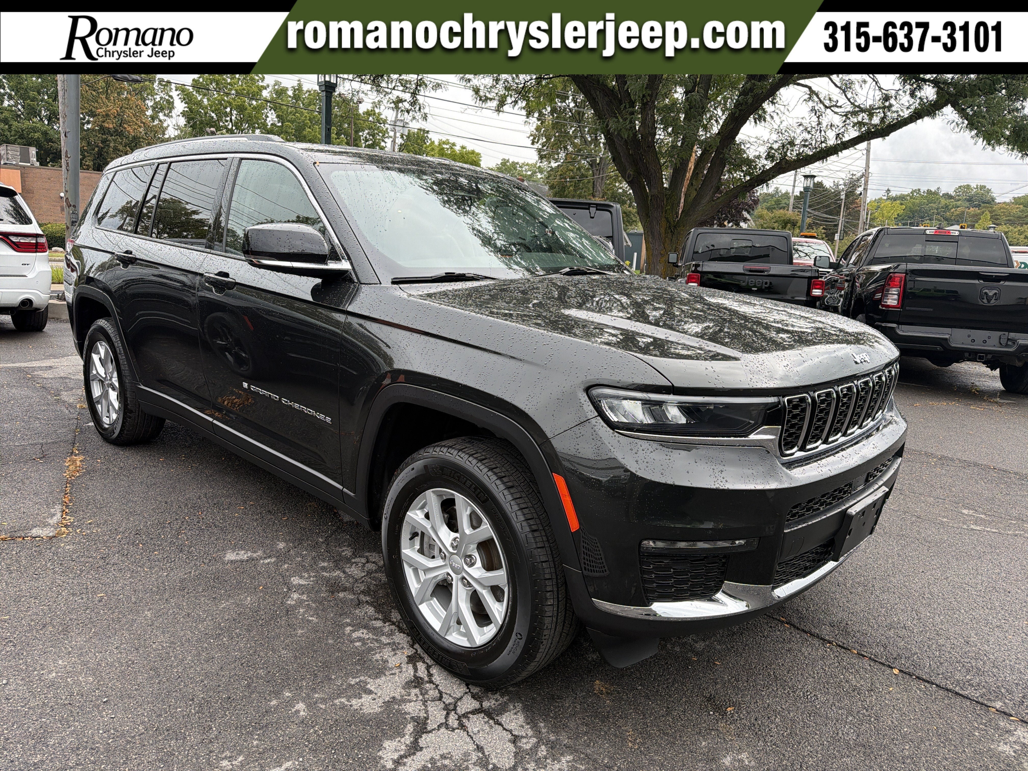 Used 2023 Jeep Grand Cherokee L Limited AWD/4WD image 1