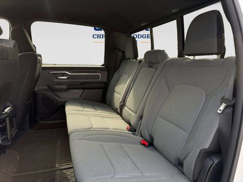 Used 2023 RAM 1500 Big Horn AWD/4WD image 9