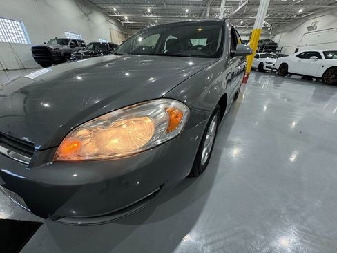Used 2009 Chevrolet Impala LT image 35