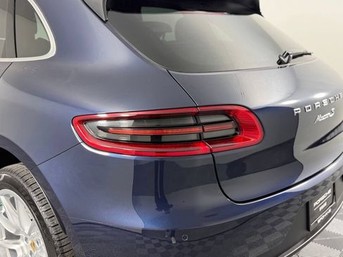 Used 2018 Porsche Macan S AWD/4WD image 12