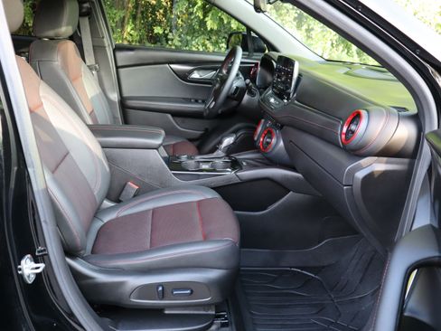 Used 2024 Chevrolet Blazer RS w/ Driver Confidence II Package FWD image 30