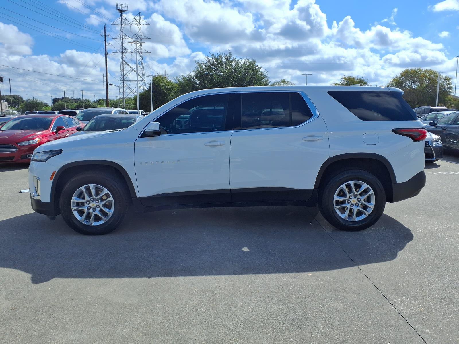 Used 2023 Chevrolet Traverse LS w/ Safety Package FWD image 24