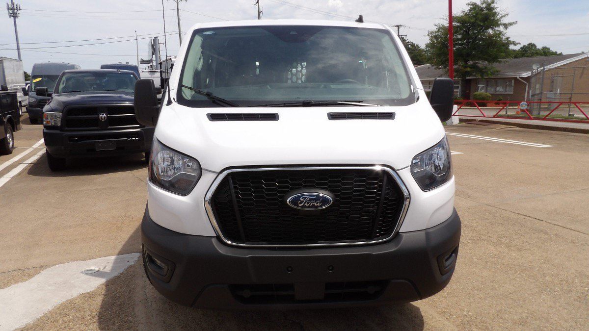 Used 2025 Ford Transit 250 Low Roof w/ Exterior Upgrade Package RWD image 5