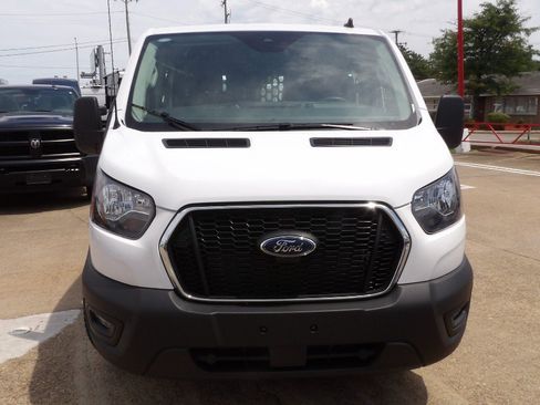 Used 2025 Ford Transit 250 Low Roof w/ Exterior Upgrade Package RWD image 5