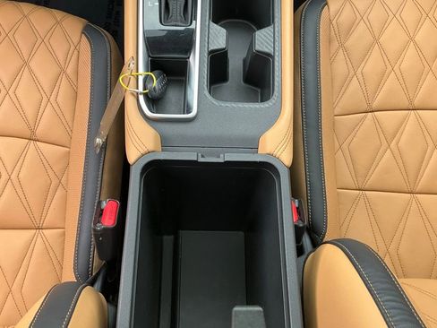 Used 2020 Nissan Sentra SV w/ SV Premium Package image 43