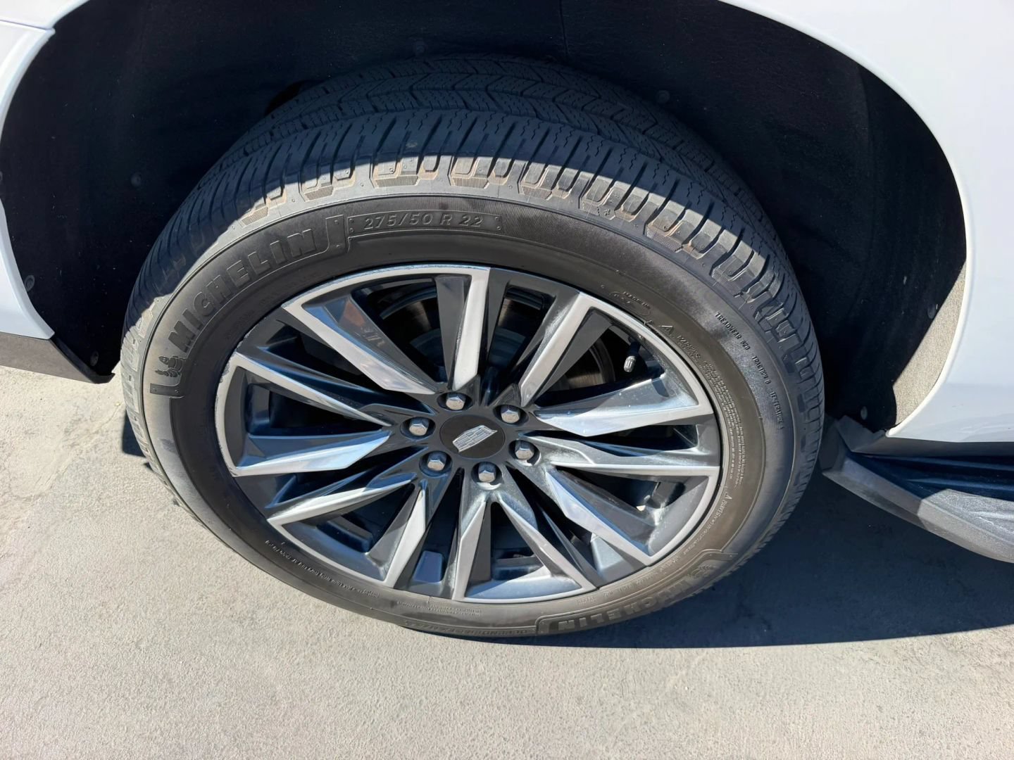 Used 2021 Cadillac Escalade ESV Sport w/ Driver Assist Tech Package AWD/4WD image 40