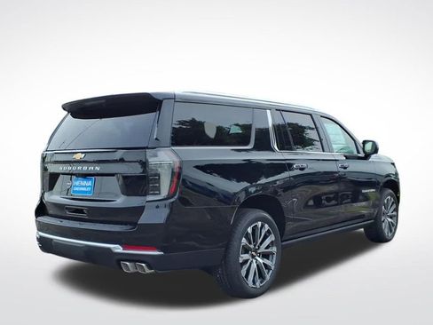 New 2026 Chevrolet Suburban High Country RWD image 14