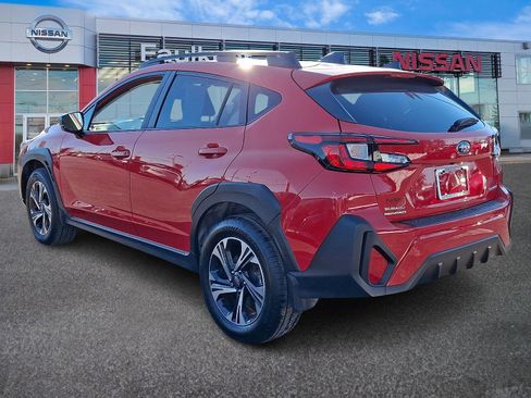 Used 2024 Subaru Crosstrek 2.0i Premium image 4