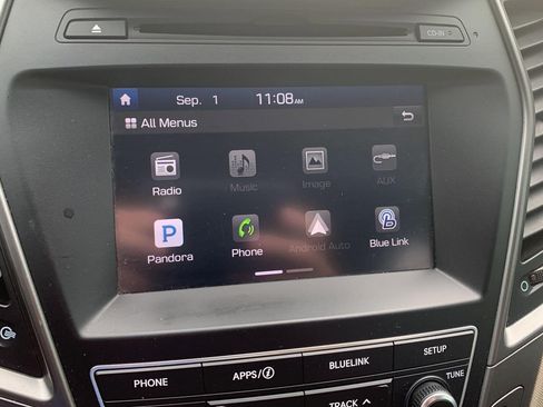Used 2017 Hyundai Santa Fe Sport AWD/4WD image 19