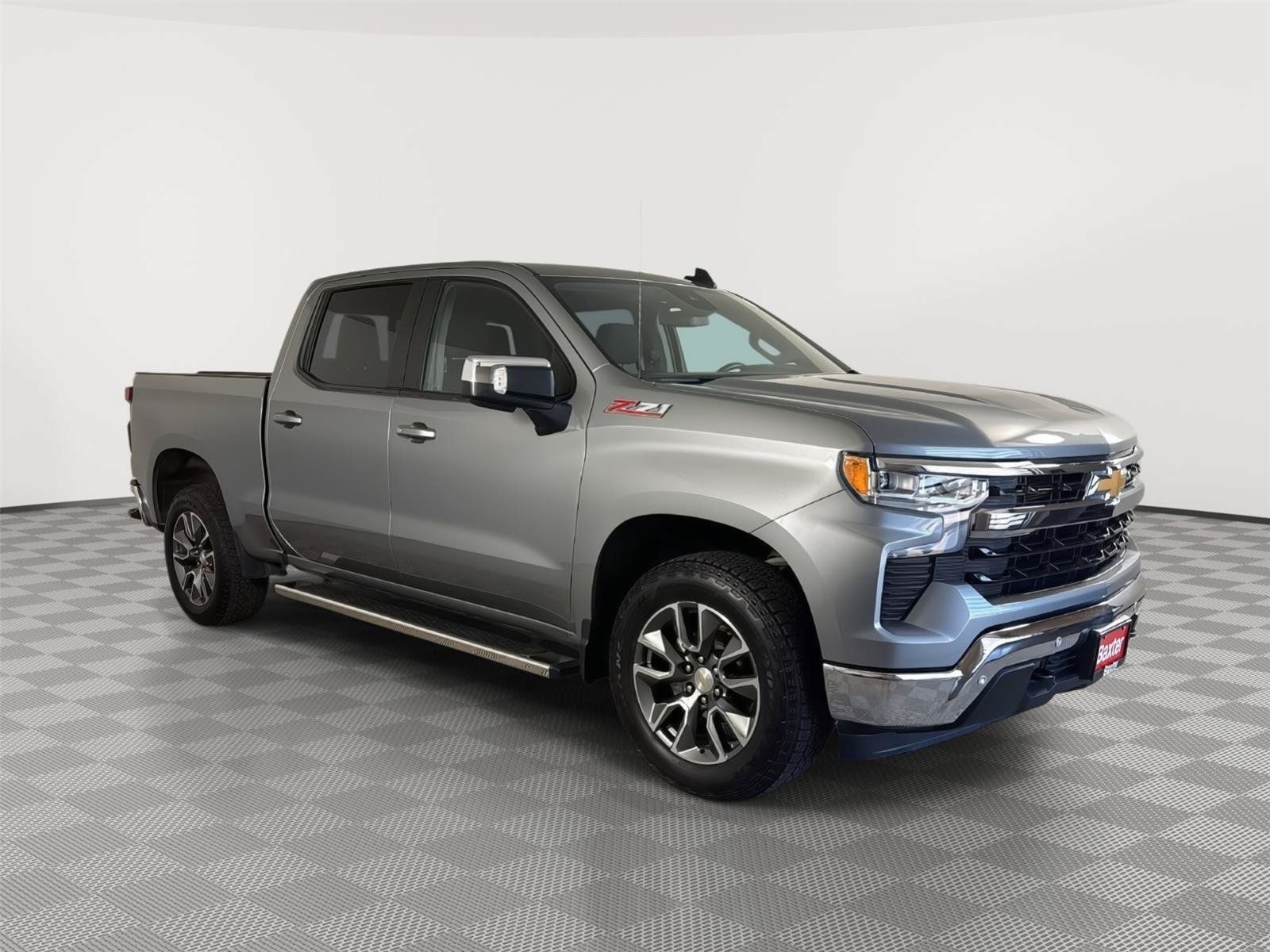 Used 2024 Chevrolet Silverado 1500 LT w/ Z71 Off-Road Package AWD/4WD image 1