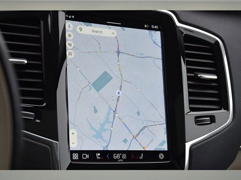 Certified 2023 Volvo XC90 B6 Plus w/ Protection Package Premier image 22