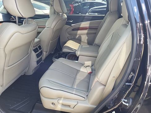 Used 2017 Acura MDX SH-AWD w/ Advance Package image 10