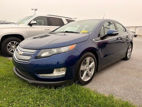 Used 2013 Chevrolet Volt FWD image 3
