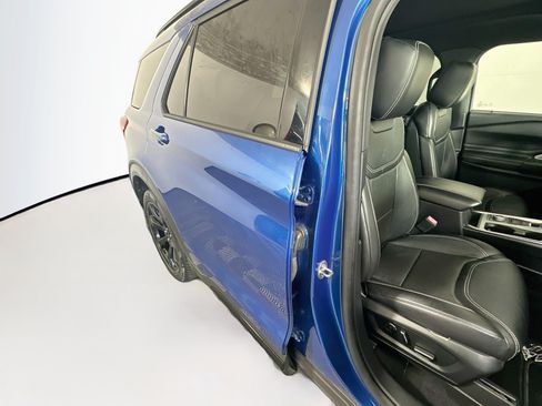 Used 2020 Ford Explorer ST w/ ST High-Performance Pack AWD/4WD image 28
