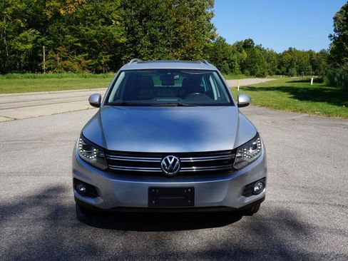 Used 2016 Volkswagen Tiguan SE AWD/4WD image 8