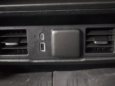 Used 2024 GMC Sierra 1500 Elevation AWD/4WD image 19