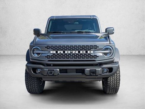 New 2025 Ford Bronco Badlands image 6