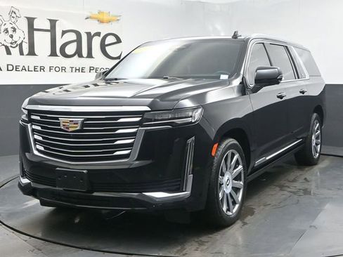 Used 2024 Cadillac Escalade ESV Premium Luxury Platinum image 7