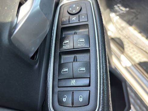 Used 2024 RAM 2500 Big Horn AWD/4WD image 16