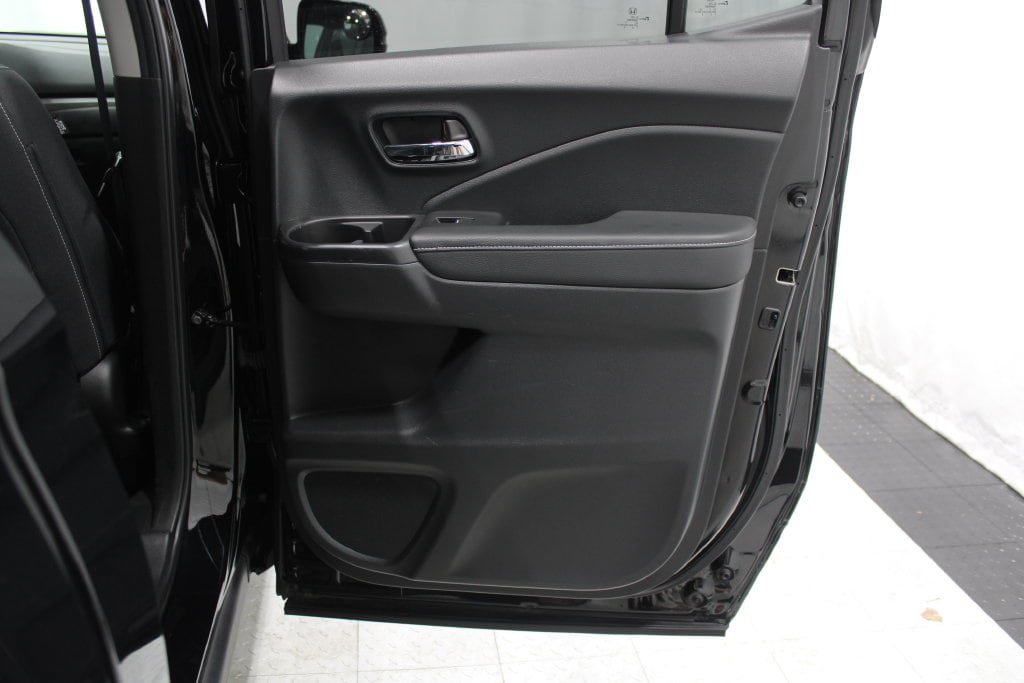 Used 2021 Honda Ridgeline Sport image 17