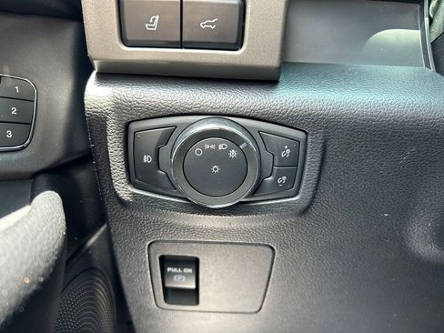Used 2020 Ford Expedition XLT w/ Equipment Group 202A RWD image 58