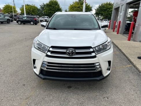 Used 2018 Toyota Highlander Limited AWD/4WD image 5