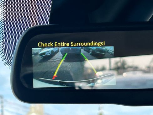 Used 2017 RAM 1500 Express RWD image 21