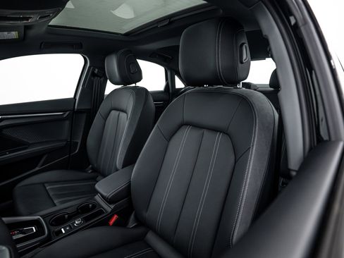 Certified 2025 Audi A3 2.0T Premium Plus AWD/4WD image 17
