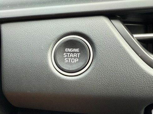 New 2026 Kia Seltos SX w/ SX Sunroof Package image 13