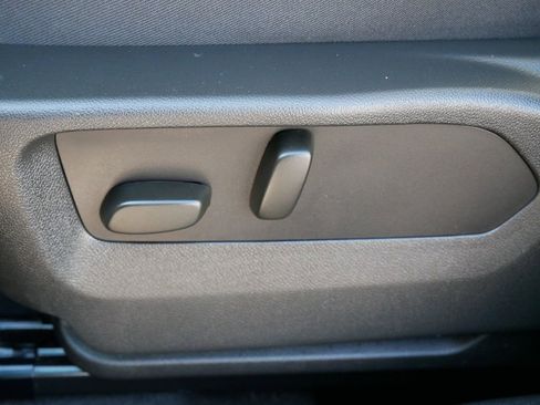 Used 2023 Buick Envision Preferred w/ Sport Touring Package image 17