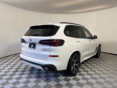 New 2026 BMW X5 xDrive50e w/ M Sport Package image 7