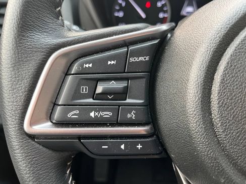 Certified 2025 Subaru Ascent Premium w/ Premium Package AWD/4WD image 17