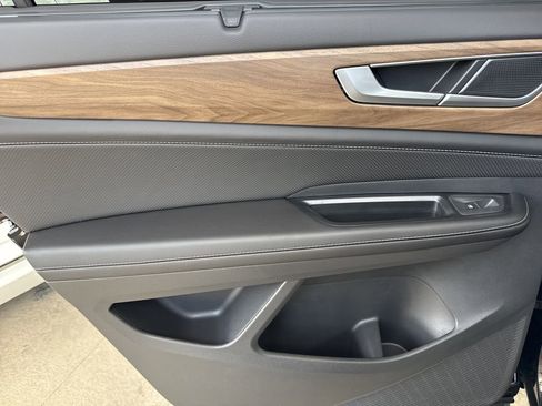 New 2026 Volkswagen Atlas SE image 30