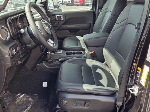 New 2026 Jeep Wrangler Sahara AWD/4WD image 4
