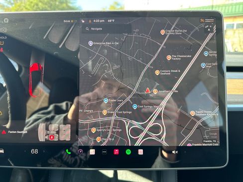 Used 2023 Tesla Model Y Long Range image 19