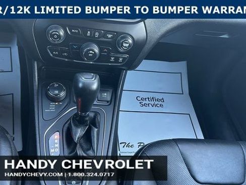 Used 2021 Jeep Cherokee Latitude Lux w/ Trailer Tow Group AWD/4WD image 30