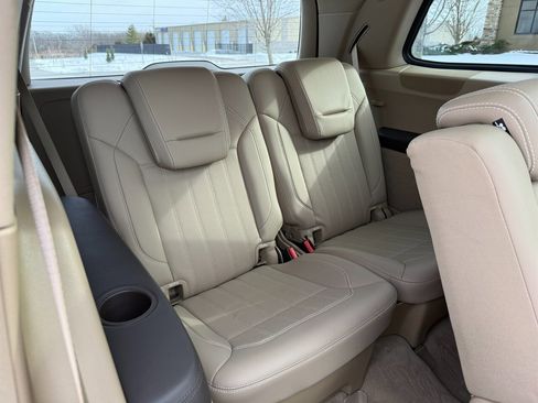 Used 2016 Mercedes-Benz GL 450 4MATIC w/ Premium I Package image 19