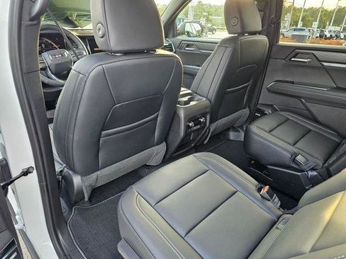 New 2026 GMC Acadia Elevation w/ Black Edition image 21